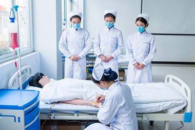 成都中专学校有哪些