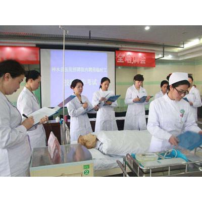 四川红十字卫生学校（护理大专专业）学费是多少